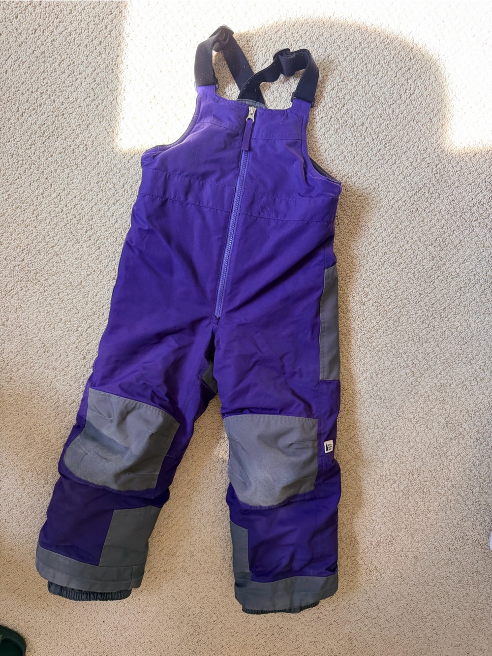 MEC kids toaster snow pants size 6